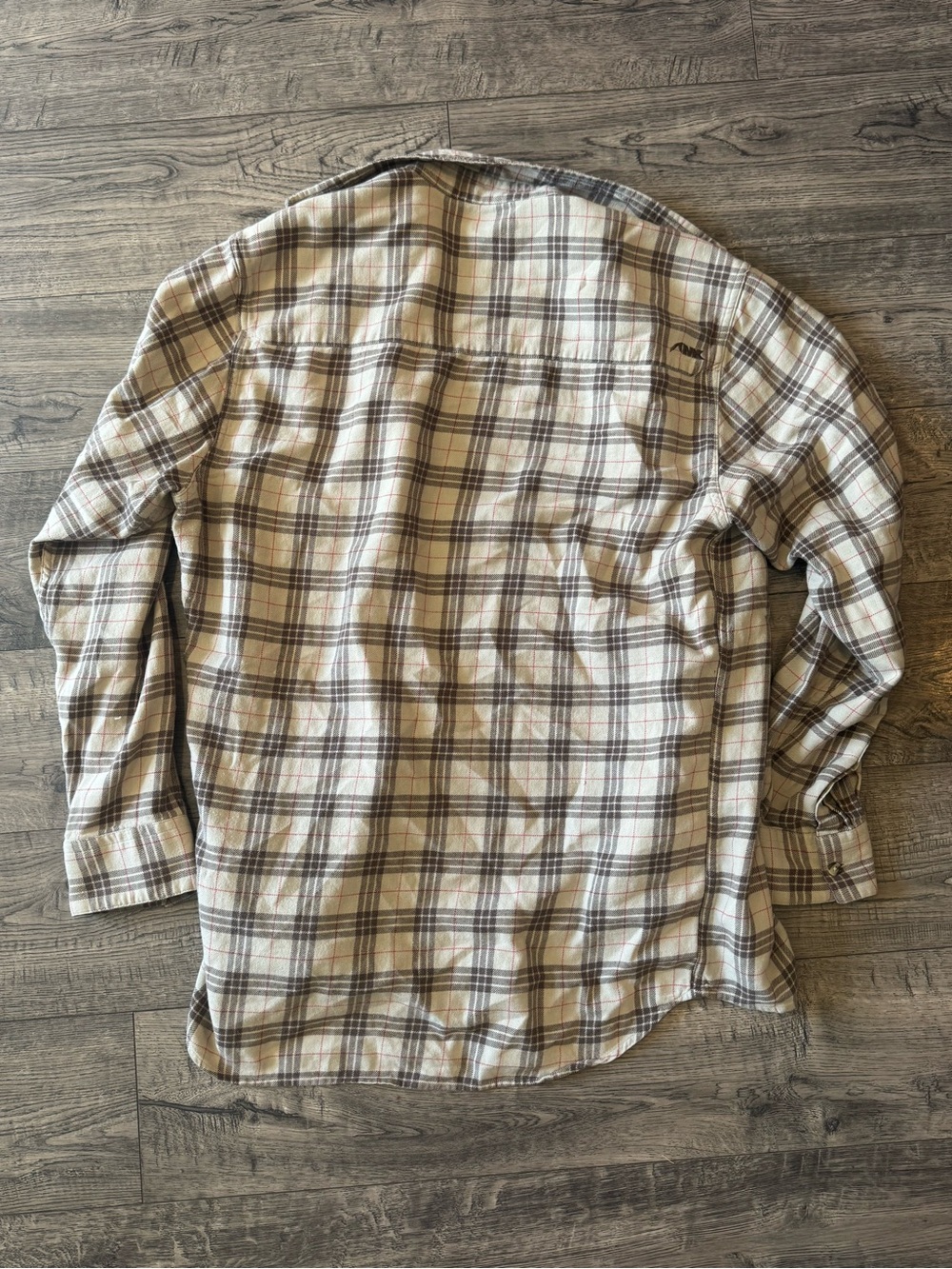 Mountain Khakis Men's Plaid Button-Up Shirt - Picture 2 of 3